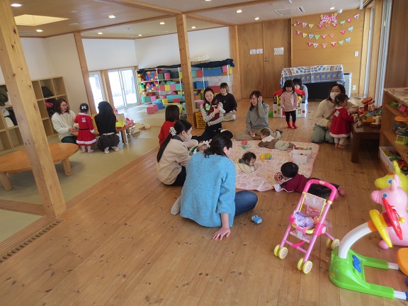 １２月のにこにこの日の様子☺